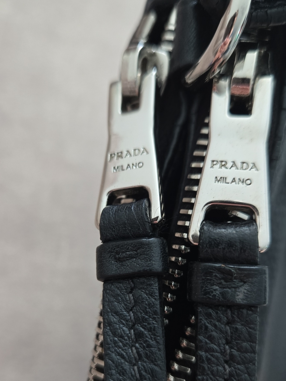 Prada Vitello Phenix Bandoliera Crossbody Bag with Silver-Tone Logo - Picture 10 of 16